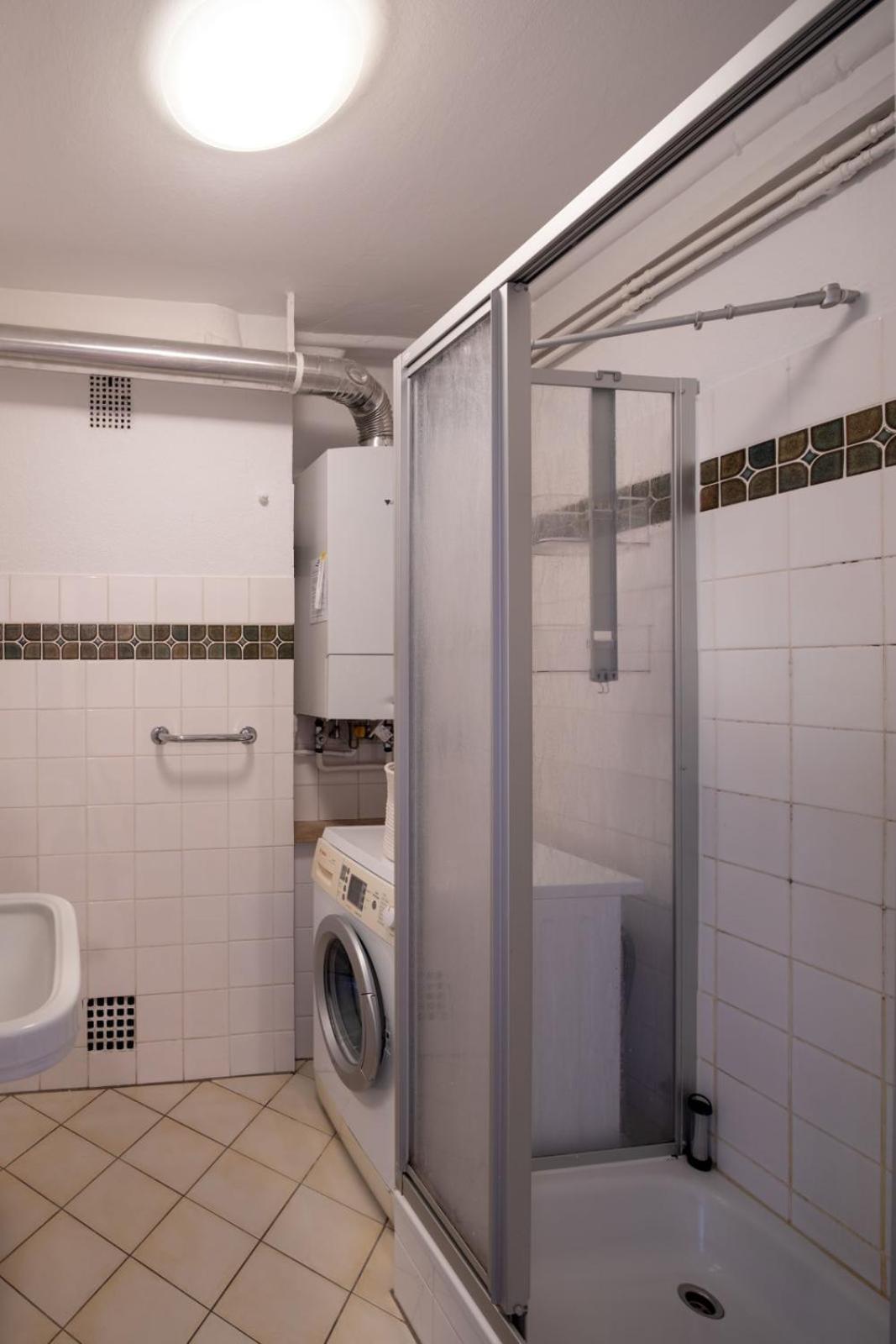 Ferienwohnung Liegeplatz Вильгельмсхафен Экстерьер фото