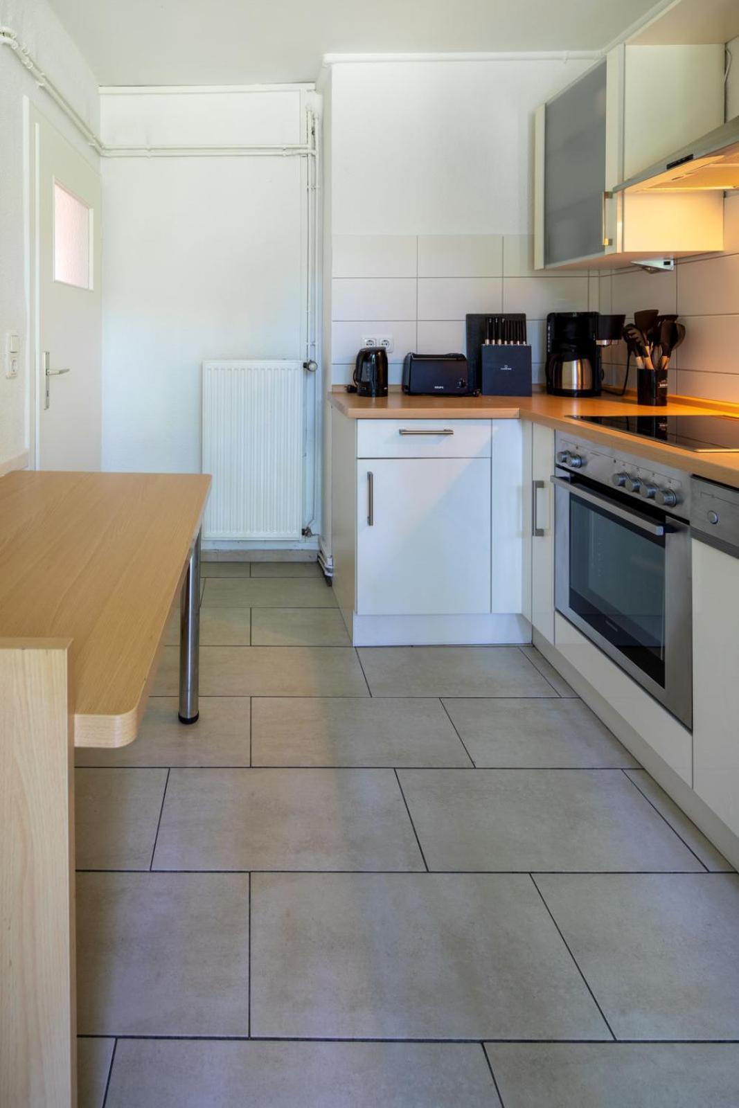 Ferienwohnung Liegeplatz Вильгельмсхафен Экстерьер фото